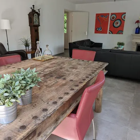 Luxe Bungalow 